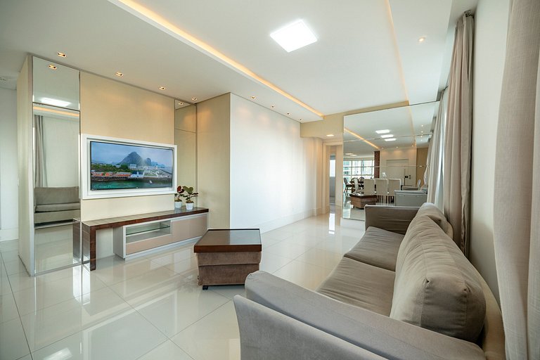 Elegance Tower 3 Suítes by Achei Camboriú