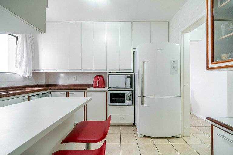 Ravenna 2 Qts 450m Av. Atlântica by Achei Camboriú