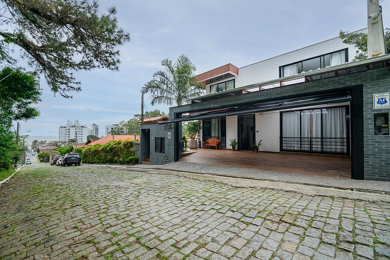 Casa Atalaia 550m Praia c/ Hidro by Achei Camboriú