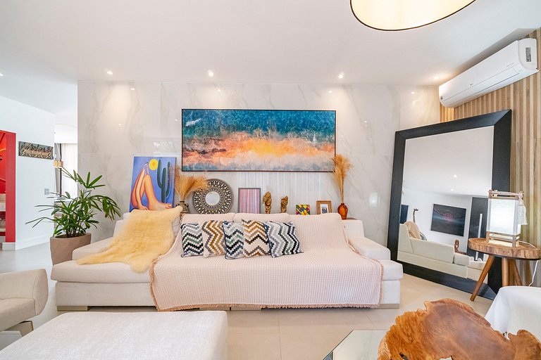 Casa Atalaia 550m Praia c/ Hidro by Achei Camboriú