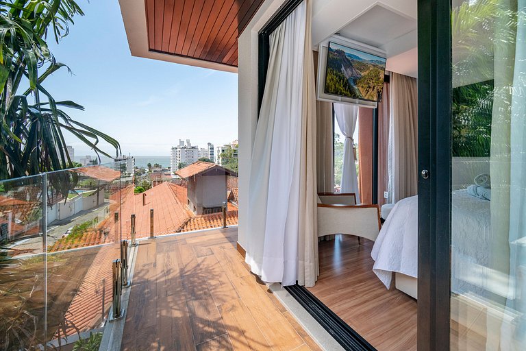 Casa Atalaia 550m Praia c/ Hidro by Achei Camboriú