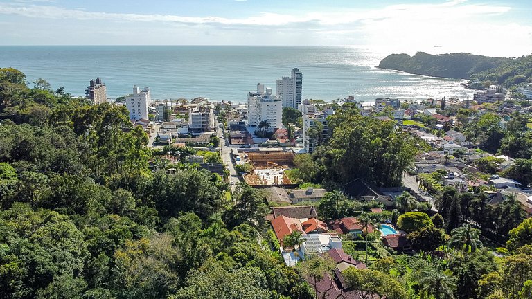 Casa Atalaia 550m Praia c/ Hidro by Achei Camboriú