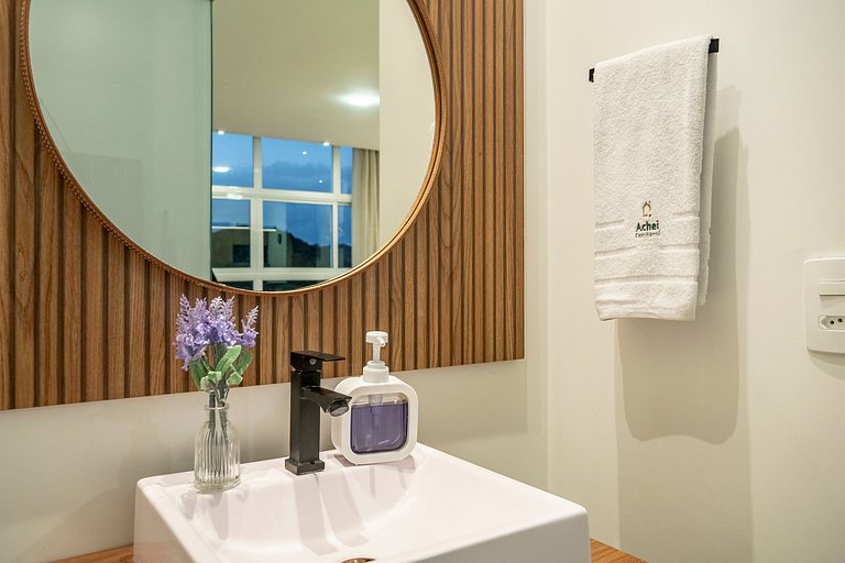 Riviera Concept 1 Qto e Piscina by Achei Camboriú