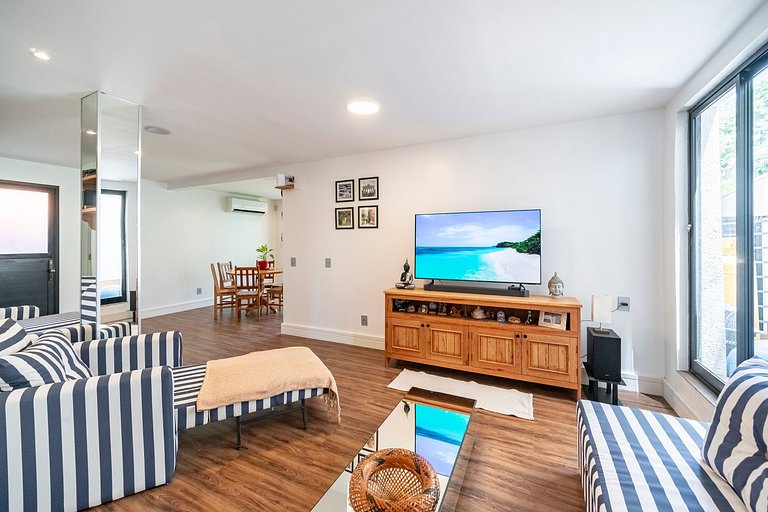 Atalaia SPA 1 Qto c/ Hidro by Achei Camboriú