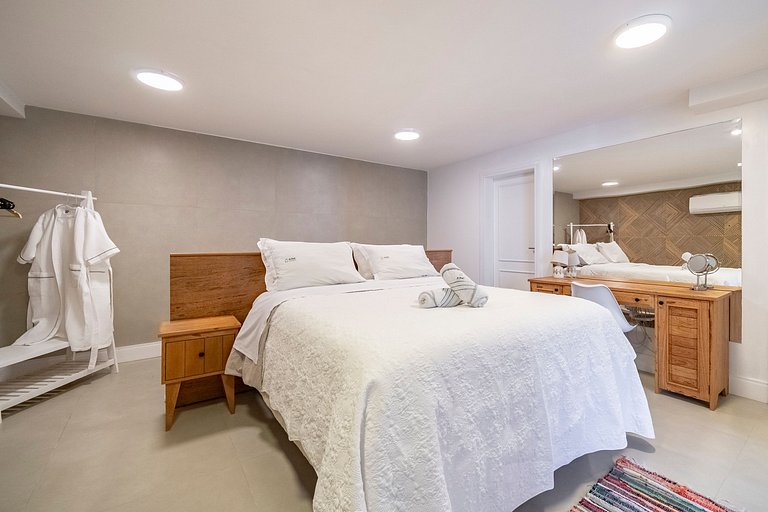 Atalaia SPA 1 Qto c/ Banheira by Achei Camboriú