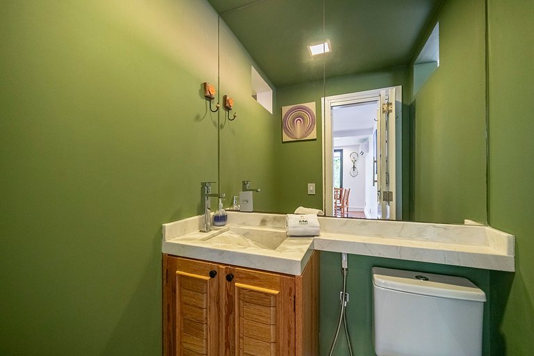 Atalaia SPA 1 Qto c/ Hidro by Achei Camboriú