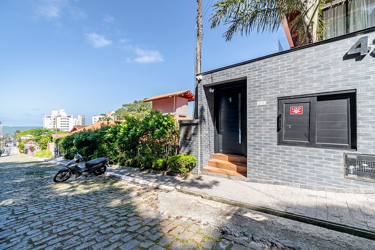 Atalaia SPA 1 Qto c/ Hidro by Achei Camboriú