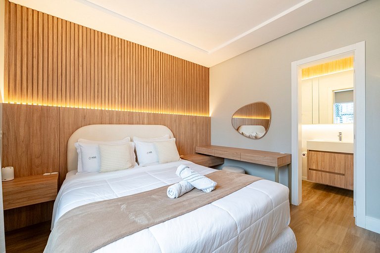 Peniche Luxo 2 Suítes by Achei Camboriú