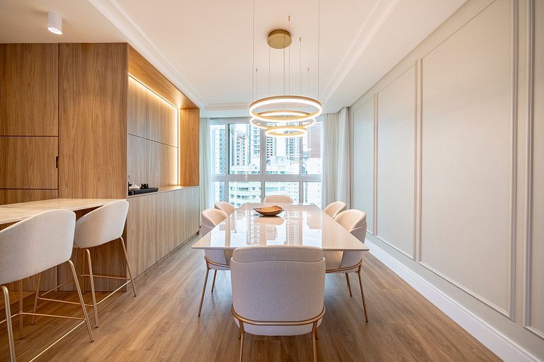 Peniche Luxo 2 Suítes by Achei Camboriú