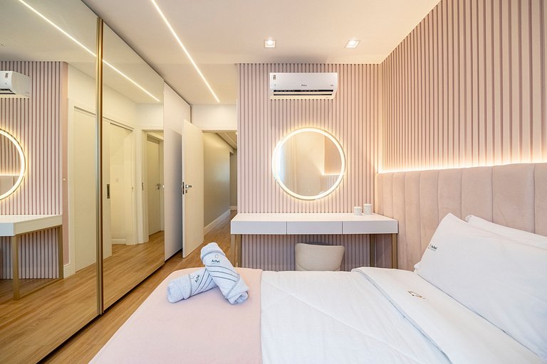 Peniche Luxo 2 Suítes by Achei Camboriú