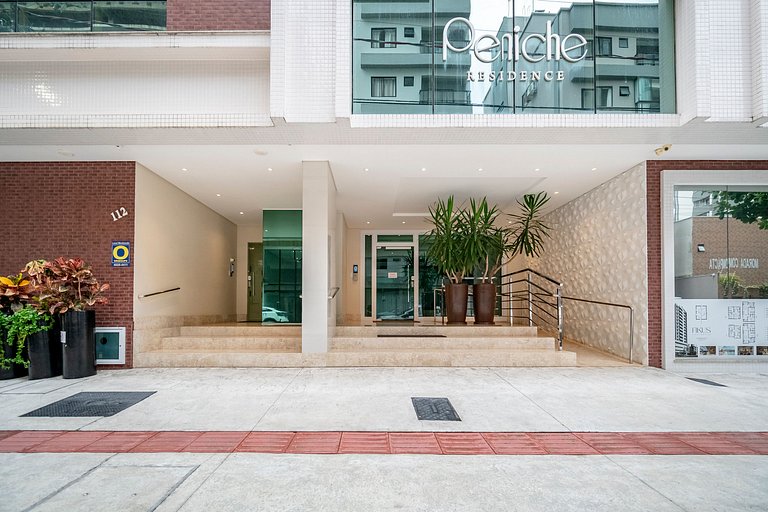 Peniche Luxo 2 Suítes by Achei Camboriú